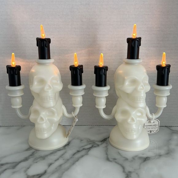 Target Holiday Targetbullseye 223 Nwt 2 Skull Candelabras
